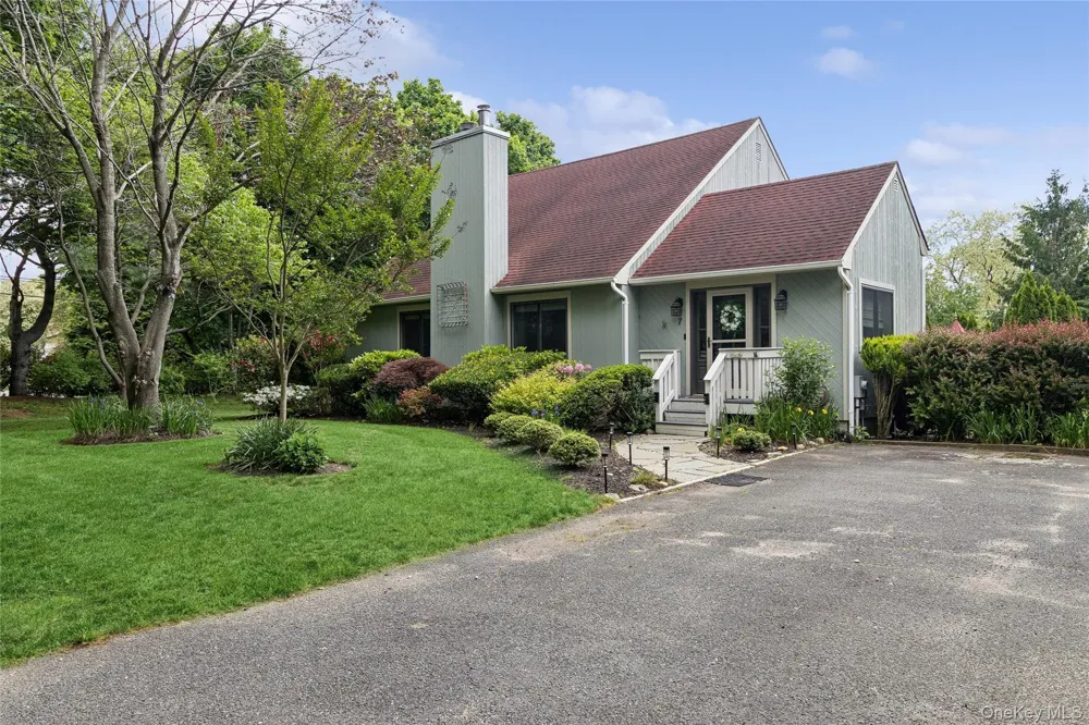 7 Eileen Circle Jamesport, NY 11947