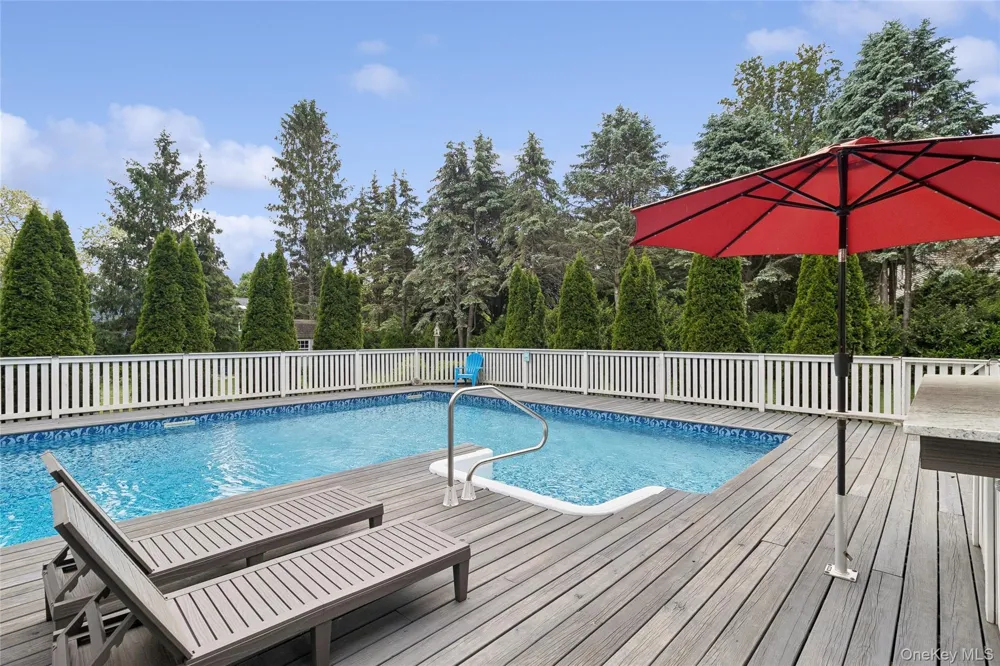7 Eileen Circle Jamesport, NY 11947