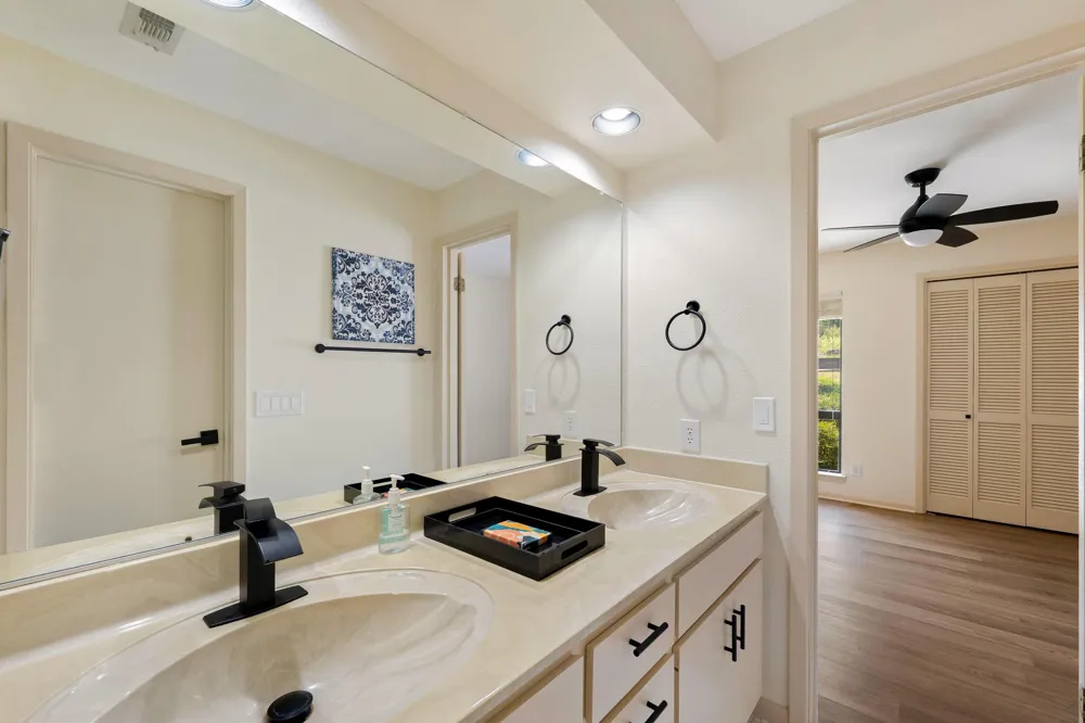 310 Dogie Drive #A Horseshoe Bay, TX 78657