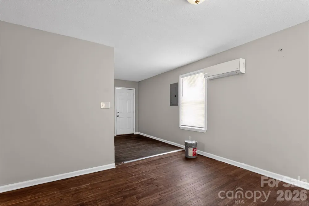 9 Delores Street Greenville, SC 29605