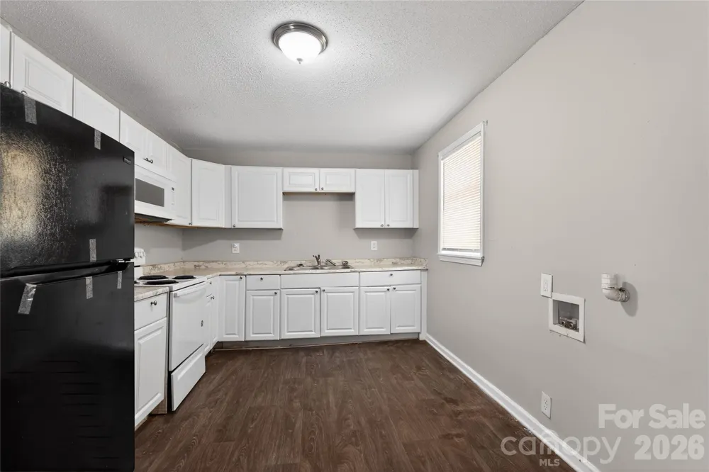 9 Delores Street Greenville, SC 29605