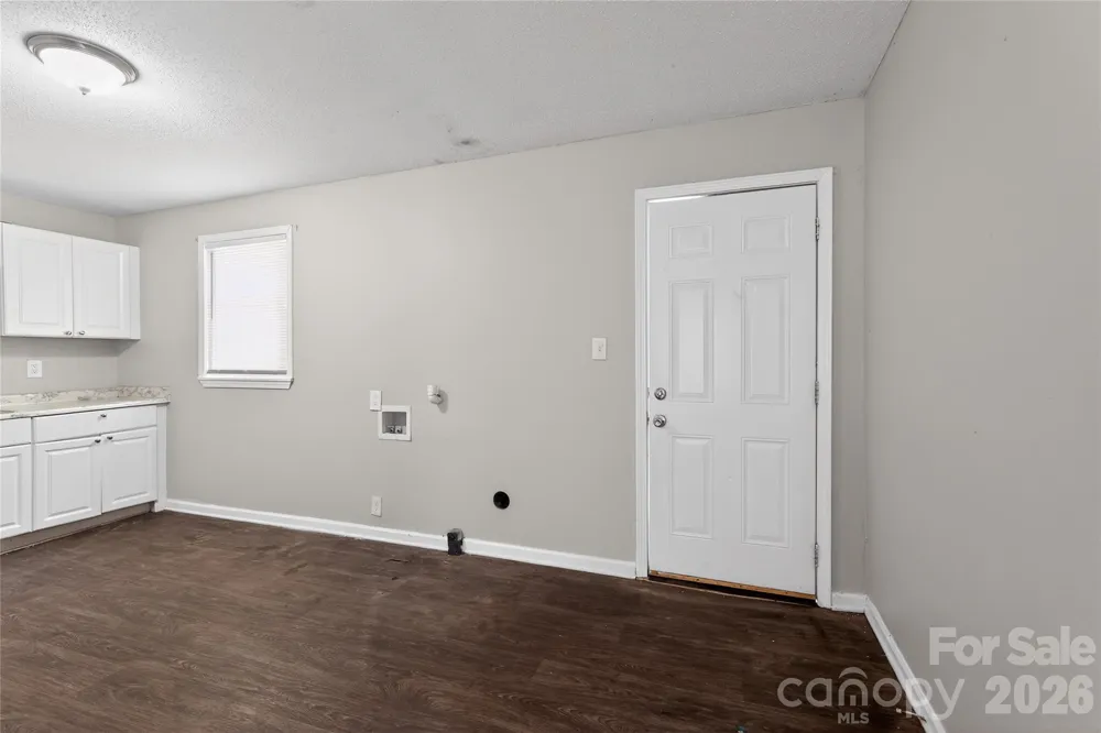 9 Delores Street Greenville, SC 29605