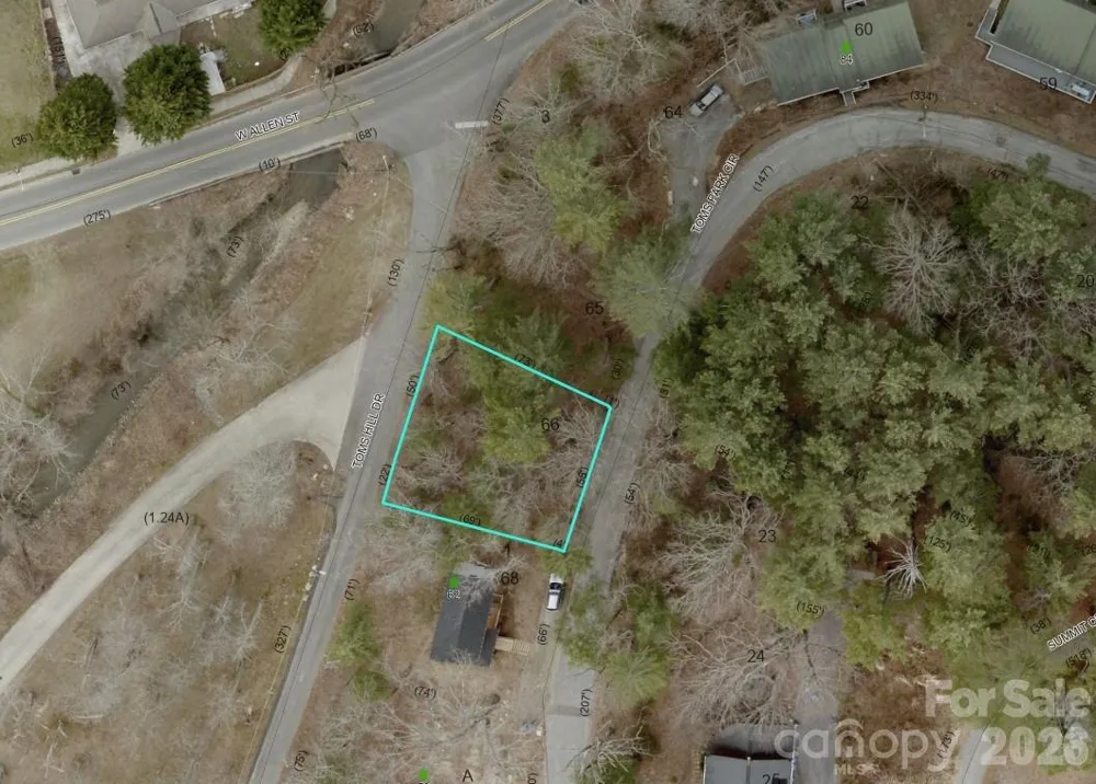 000 Toms Park Circle #66 Hendersonville, NC 28792
