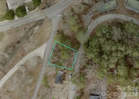 000 Toms Park Circle #66