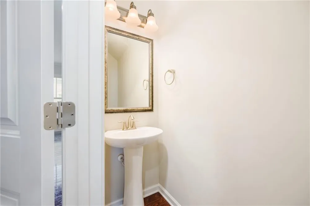 620 Sunset Park Drive Suwanee, GA 30024