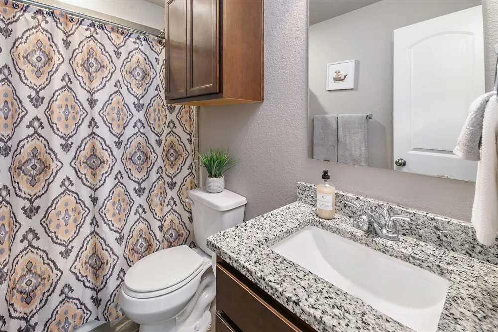 2006 Bleeker Cove Bryan, TX 77807