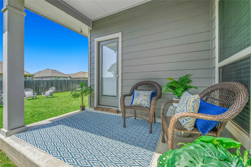 2006 Bleeker Cove Bryan, TX 77807