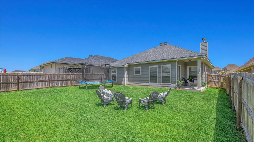 2006 Bleeker Cove Bryan, TX 77807