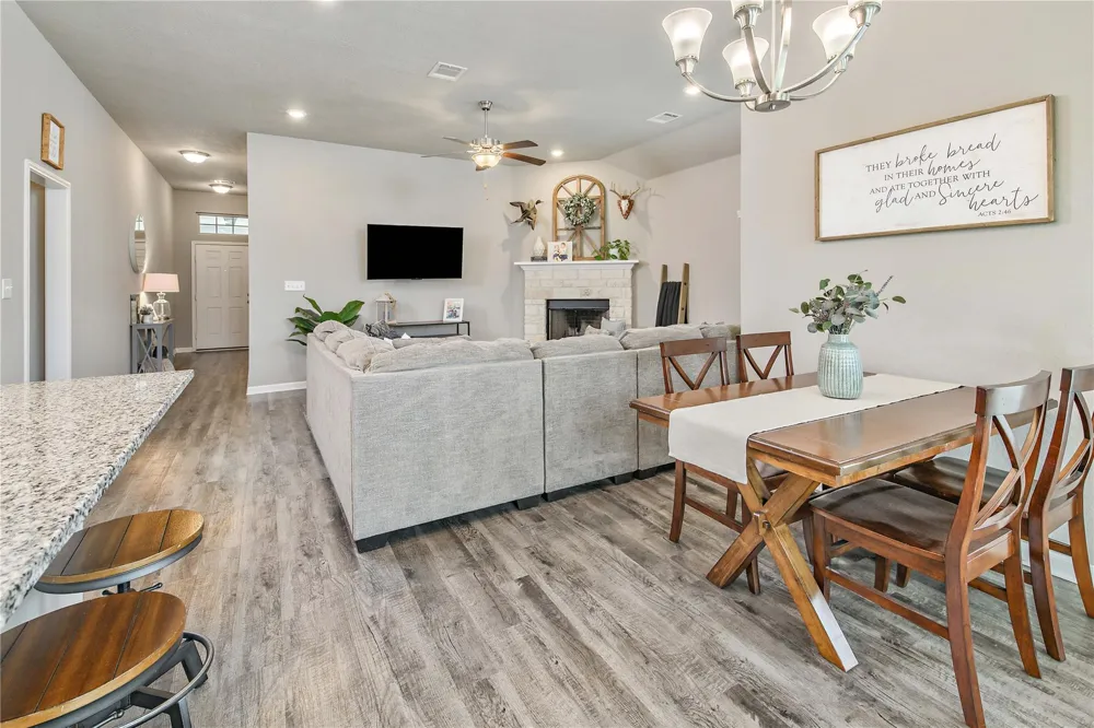 2006 Bleeker Cove Bryan, TX 77807