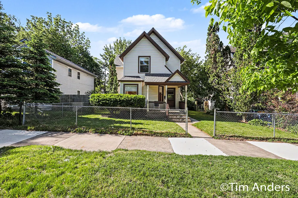 816 Innes Street NE Grand Rapids City, MI 49503