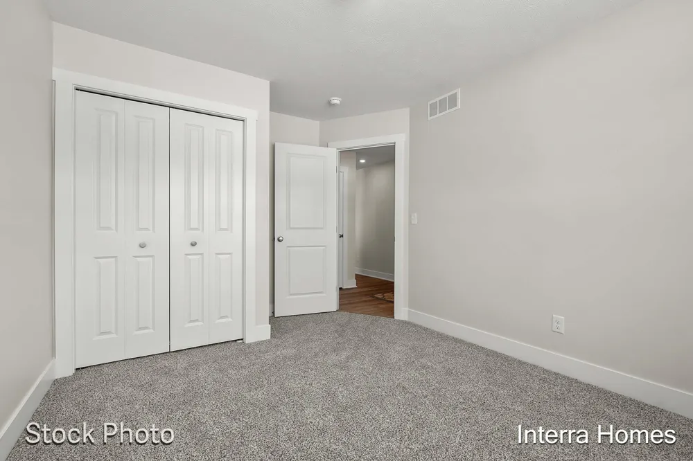 329 Round Hill Road Oshtemo Charter Township, MI 49009