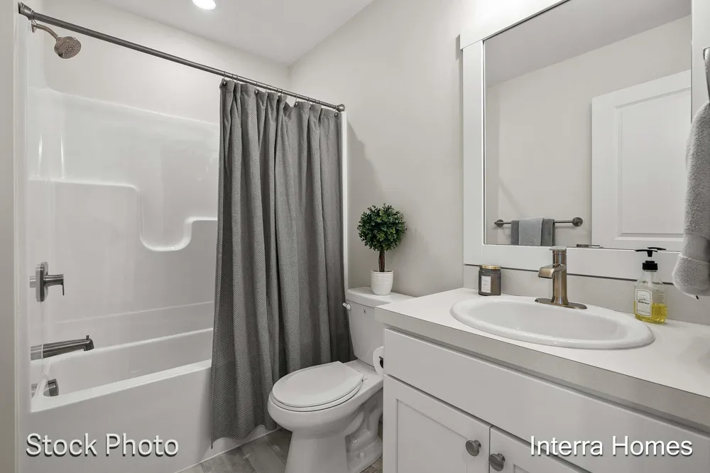 329 Round Hill Road Oshtemo Charter Township, MI 49009