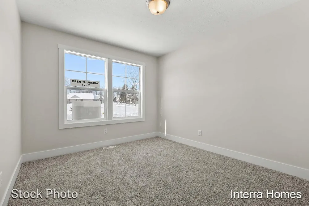 329 Round Hill Road Oshtemo Charter Township, MI 49009