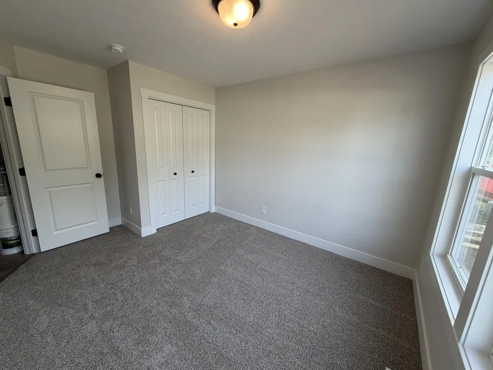 329 Round Hill Road Oshtemo Charter Township, MI 49009