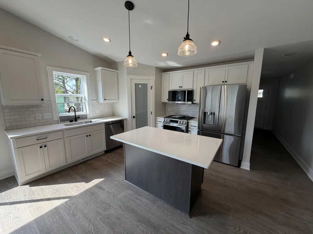 329 Round Hill Road Oshtemo Charter Township, MI 49009
