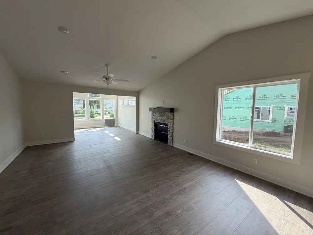 329 Round Hill Road Oshtemo Charter Township, MI 49009