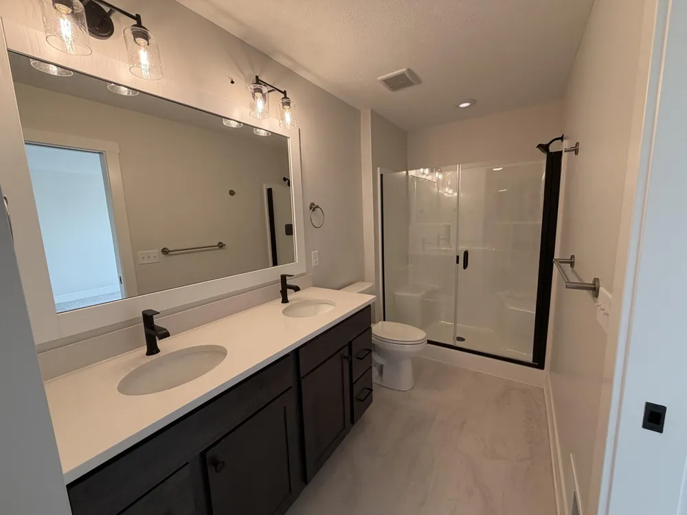 329 Round Hill Road Oshtemo Charter Township, MI 49009