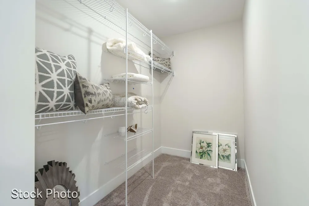 327 Round Hill Road Oshtemo Charter Township, MI 49009