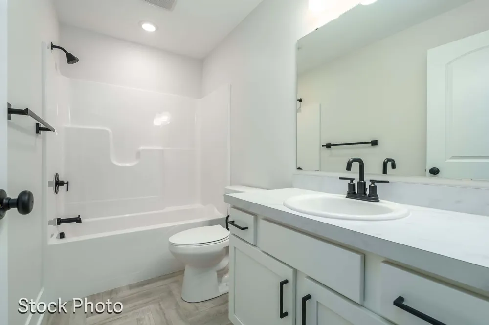 327 Round Hill Road Oshtemo Charter Township, MI 49009