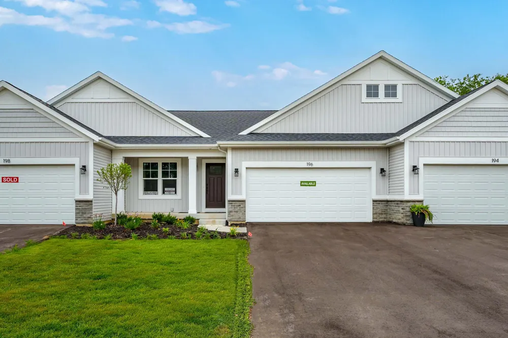 327 Round Hill Road Oshtemo Charter Township, MI 49009