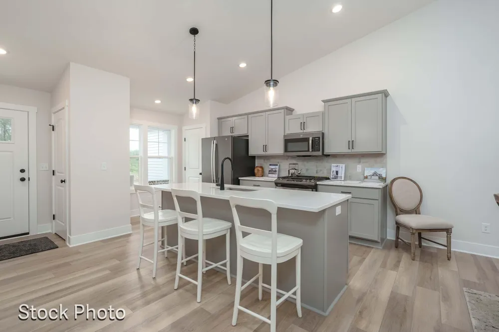 327 Round Hill Road Oshtemo Charter Township, MI 49009