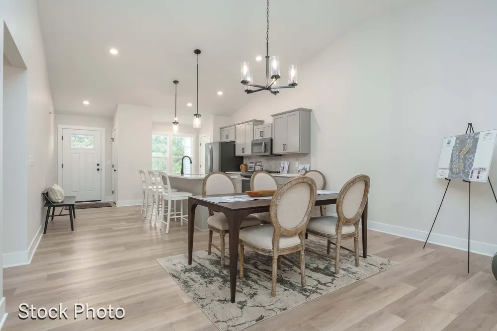 327 Round Hill Road Oshtemo Charter Township, MI 49009