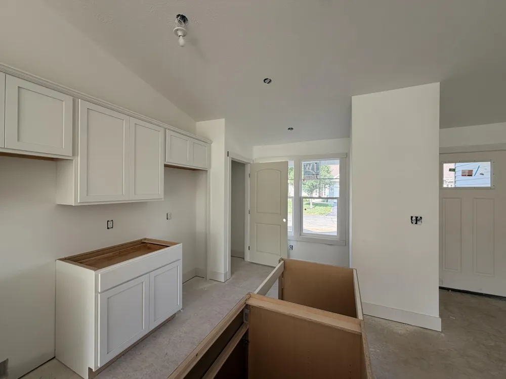 327 Round Hill Road Oshtemo Charter Township, MI 49009