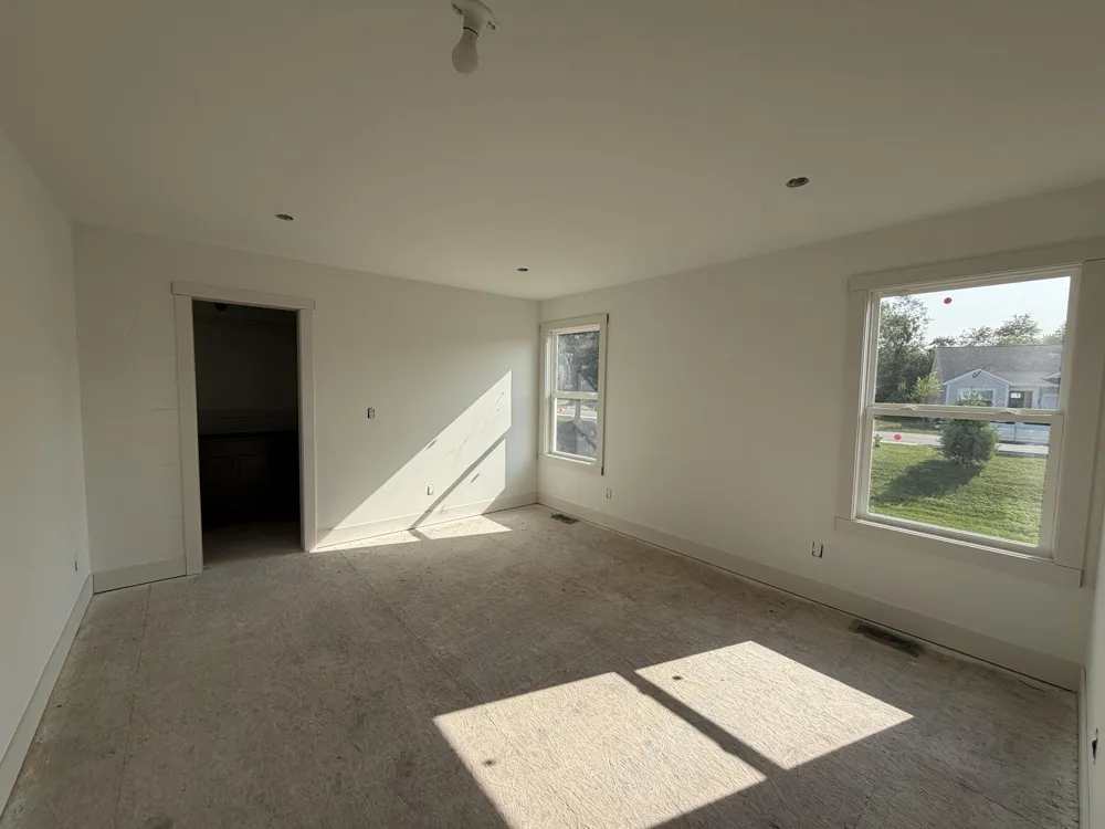 327 Round Hill Road Oshtemo Charter Township, MI 49009