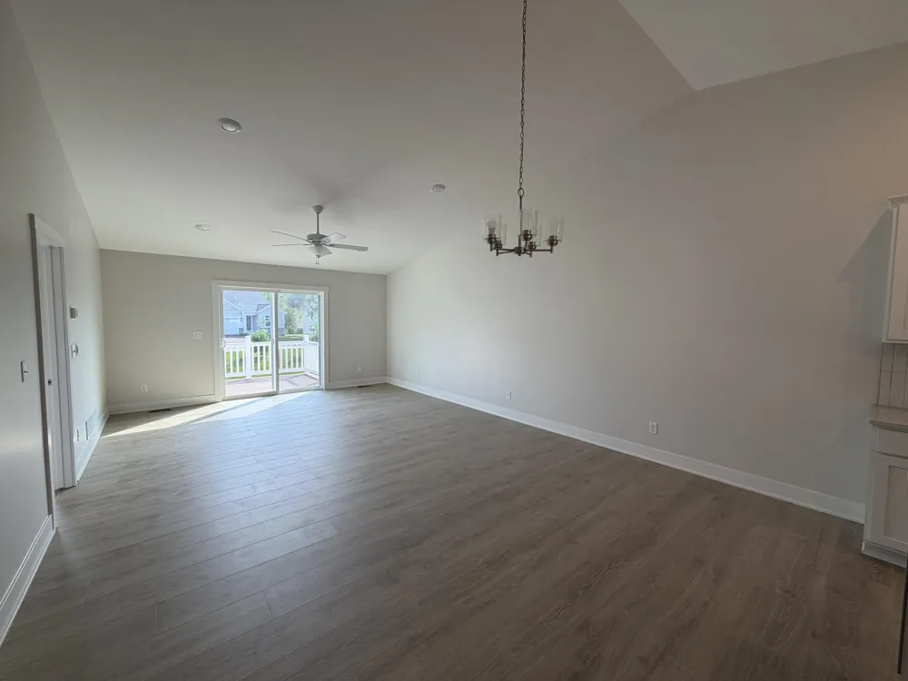 327 Round Hill Road Oshtemo Charter Township, MI 49009