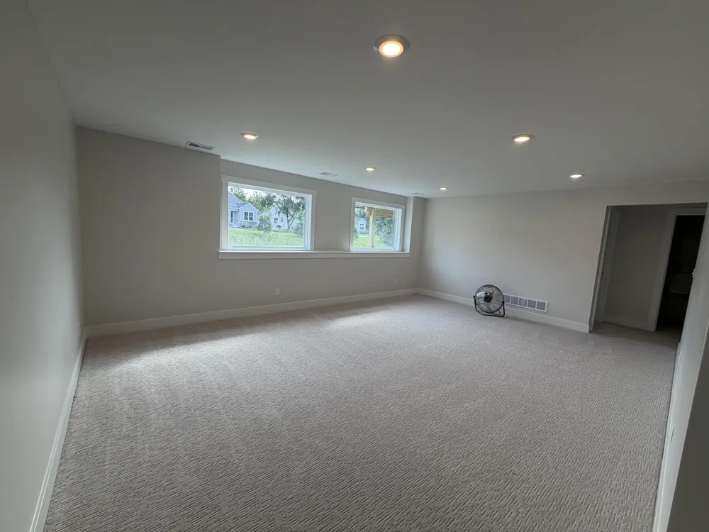 327 Round Hill Road Oshtemo Charter Township, MI 49009