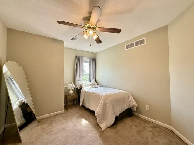 3725 Shearwater Lane East Lansing City, MI 48823