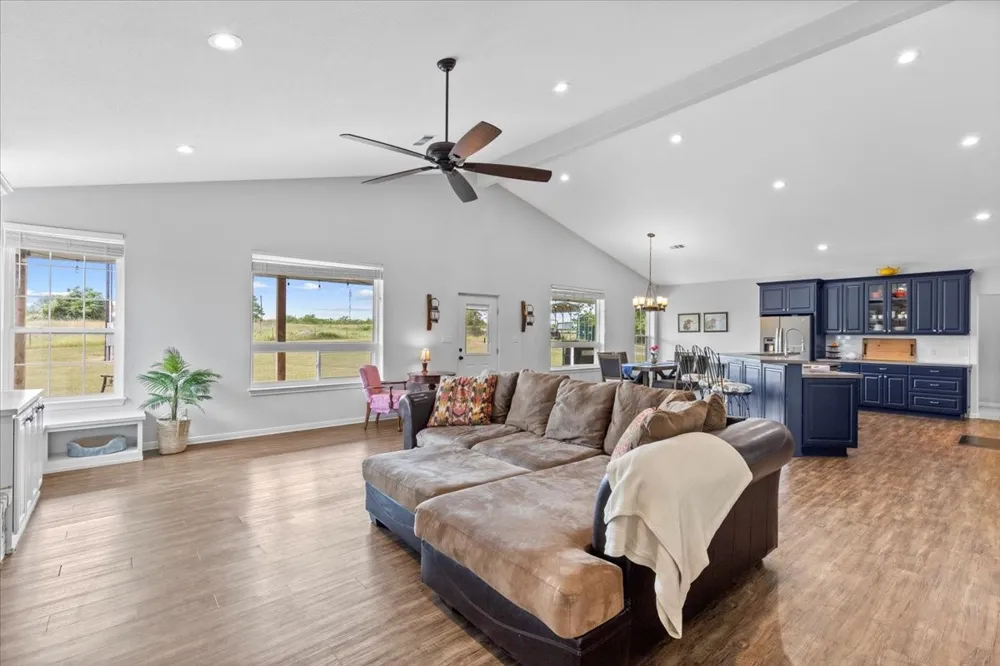 1883 Watterson Road Red Rock, TX 78662
