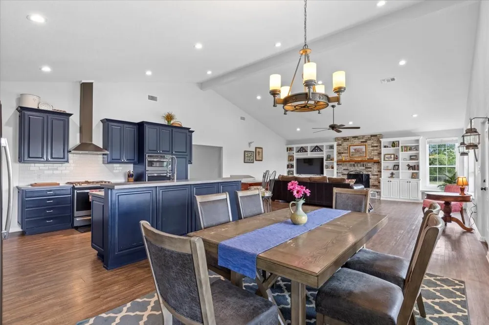 1883 Watterson Road Red Rock, TX 78662