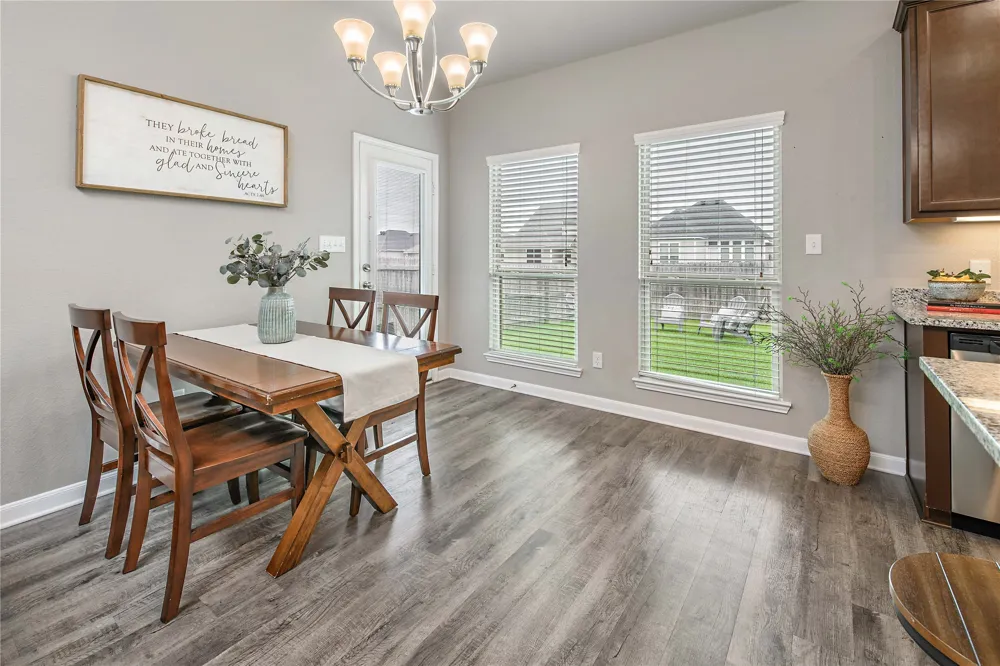 2006 Bleeker Cove Bryan, TX 77807