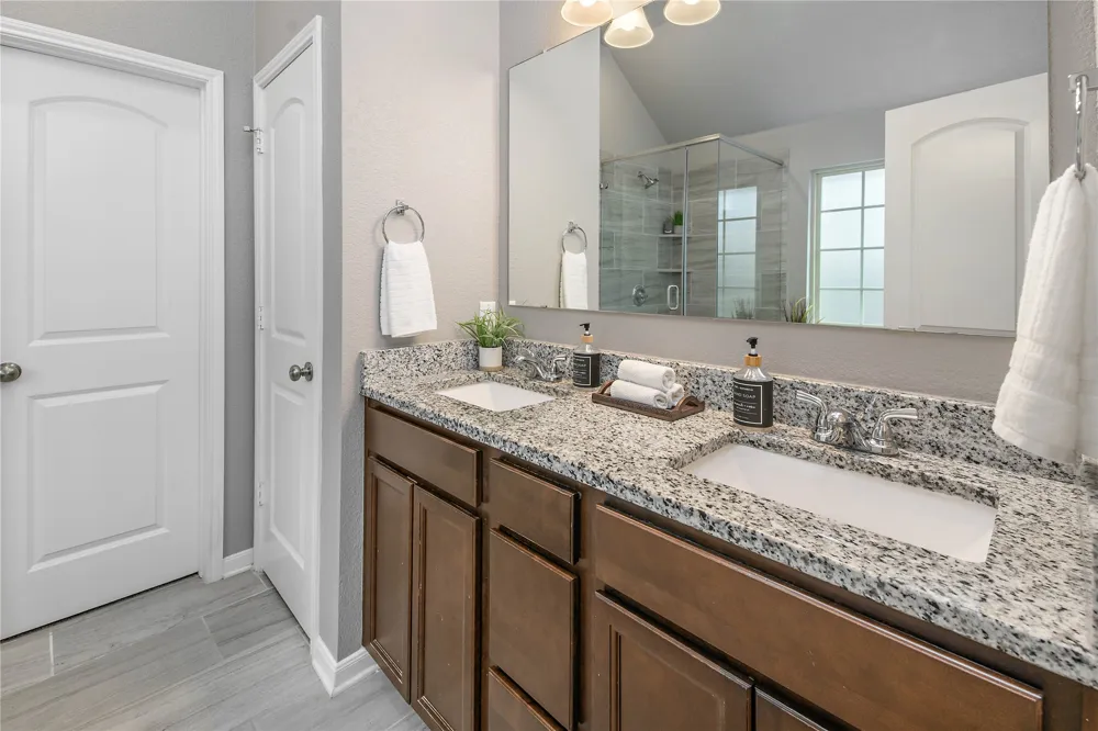 2006 Bleeker Cove Bryan, TX 77807