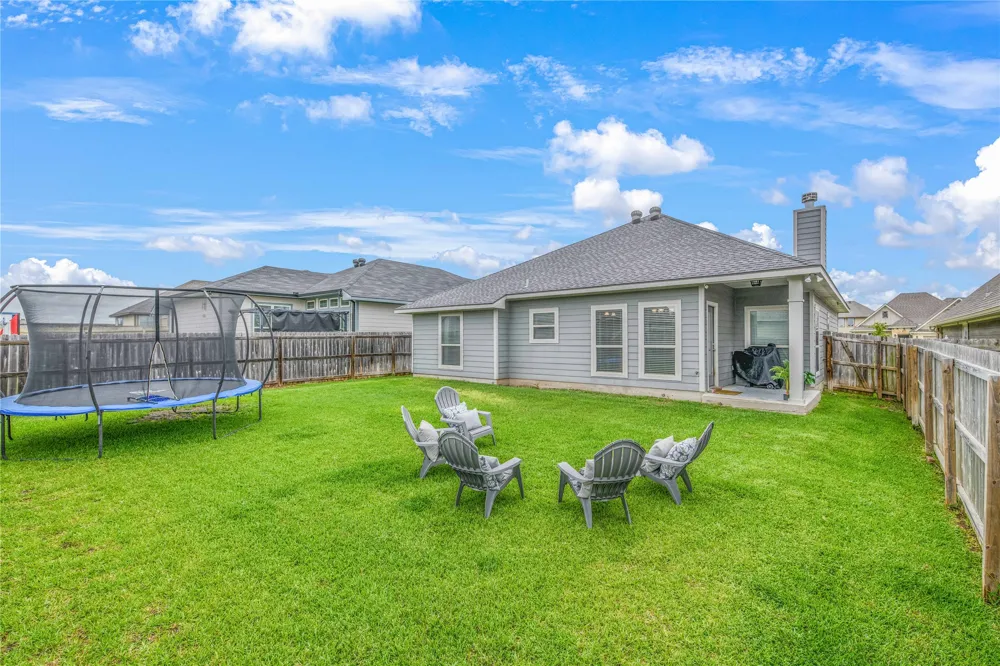 2006 Bleeker Cove Bryan, TX 77807