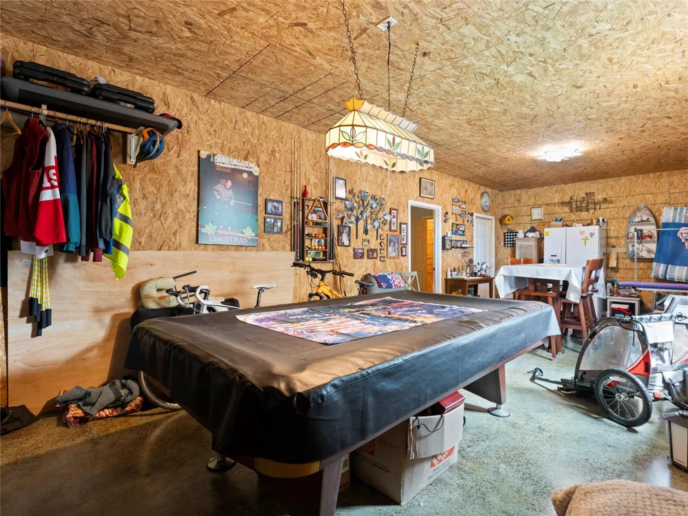 213 Porpoise Dr Drive Palacios, TX 77465