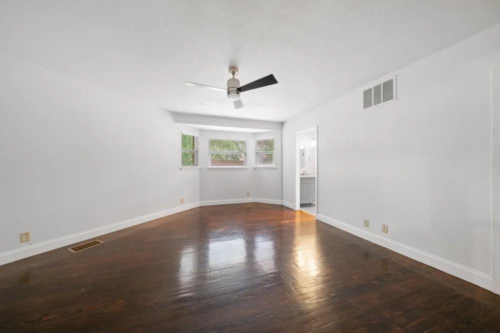801 NW 7th Avenue Mineral Wells, TX 76067