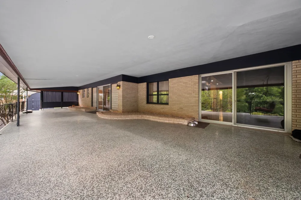 801 NW 7th Avenue Mineral Wells, TX 76067