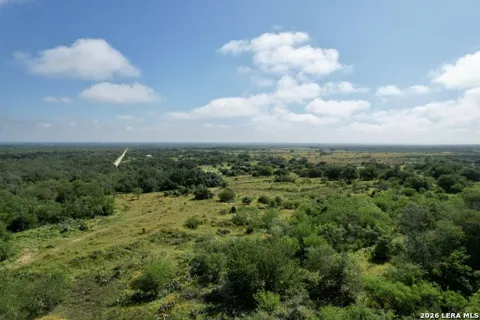 22048 US HIGHWAY 281 S