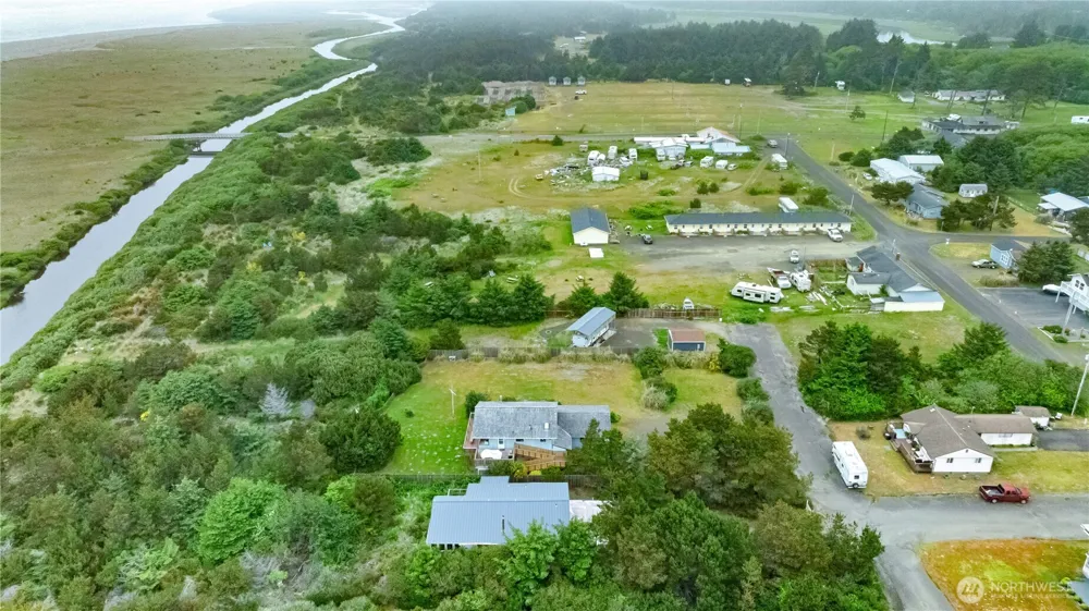 20 Haven Lane Copalis Beach, WA 98535