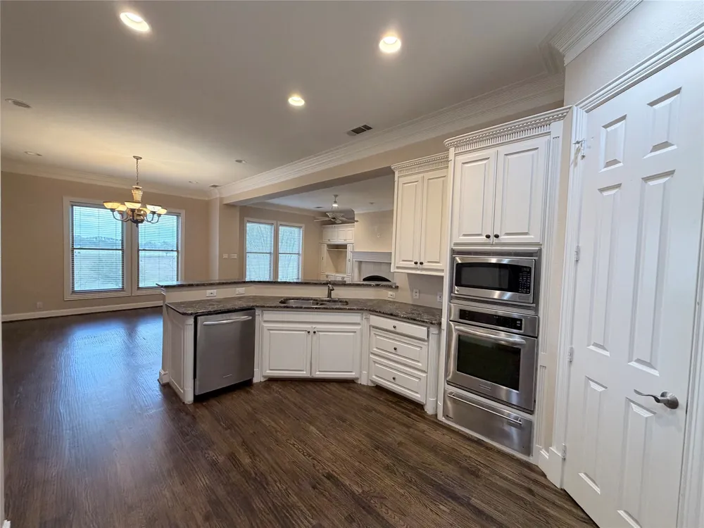 11351 Hilltop #204 Road Argyle, TX 76226