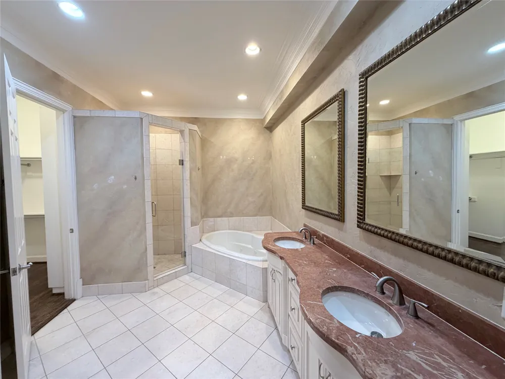 11351 Hilltop #204 Road Argyle, TX 76226