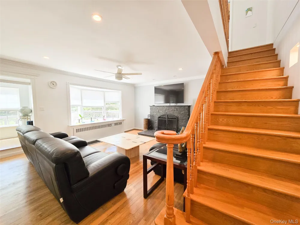 249 Cold Spring Road Syosset, NY 11791