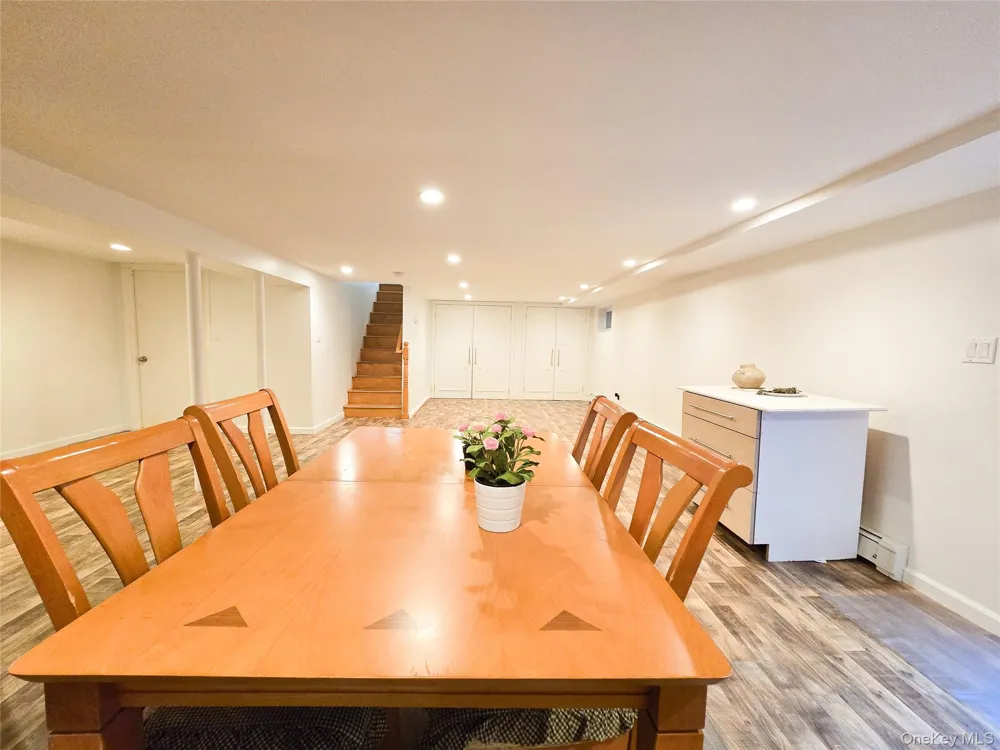 249 Cold Spring Road Syosset, NY 11791