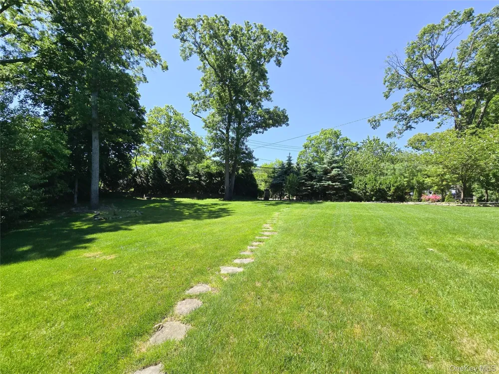 249 Cold Spring Road Syosset, NY 11791