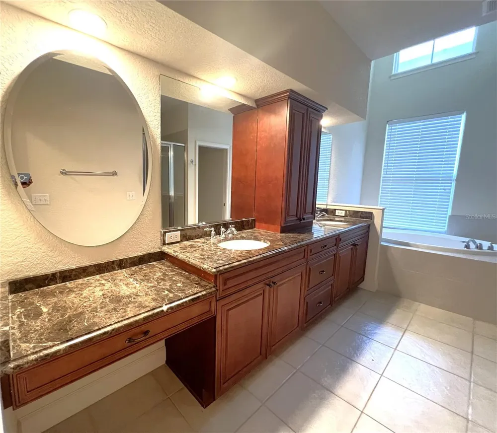 1762 NW 34TH STREET #2 Gainesville, FL 32605