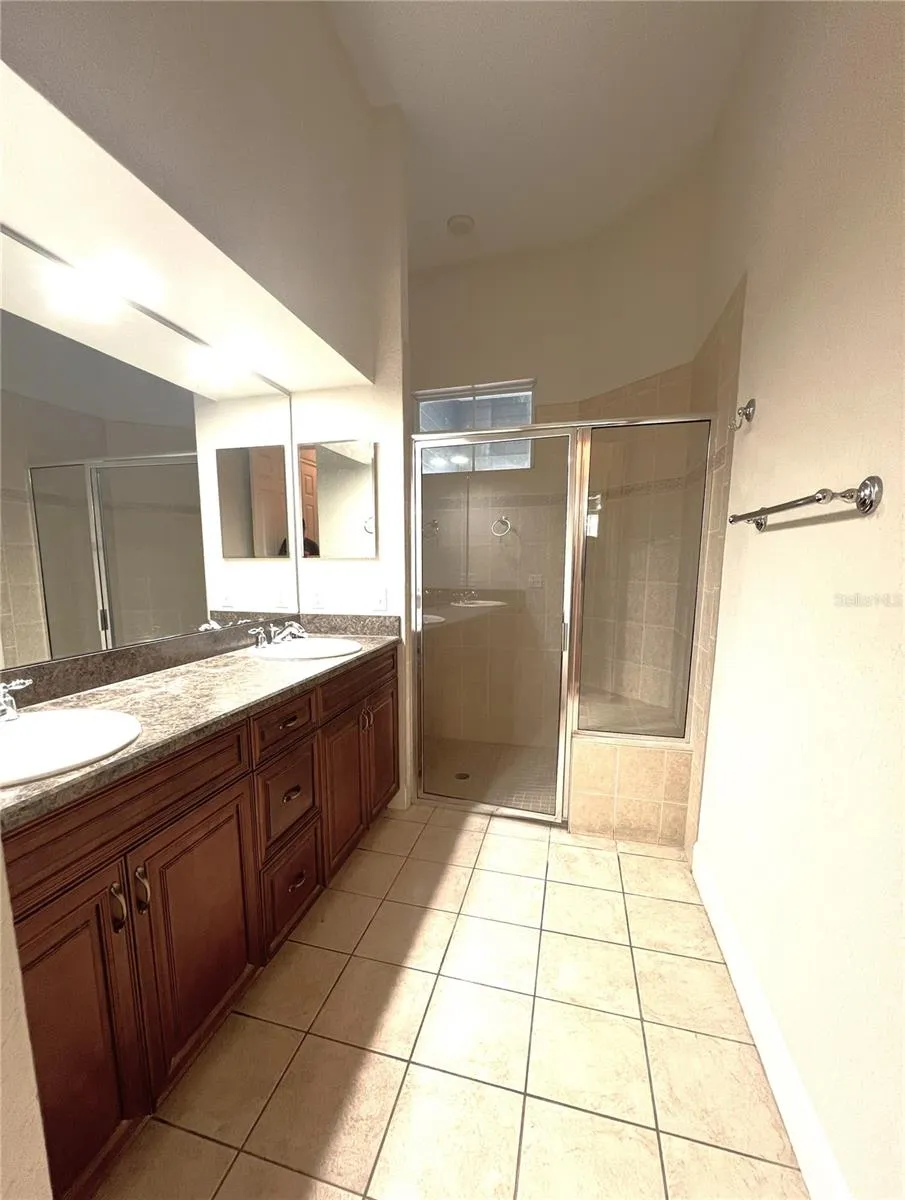 1762 NW 34TH STREET #2 Gainesville, FL 32605