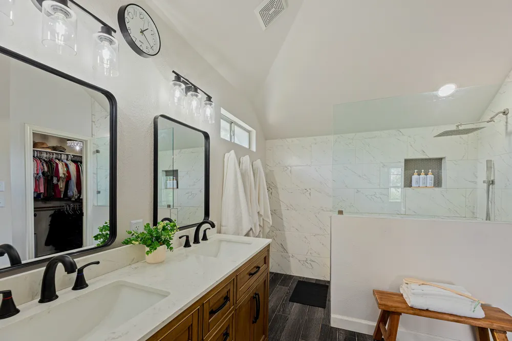 1503 Warren Cove Cedar Park, TX 78613
