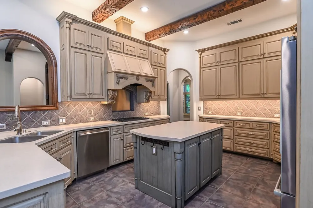 711 Lexington Avenue Coppell, TX 75019